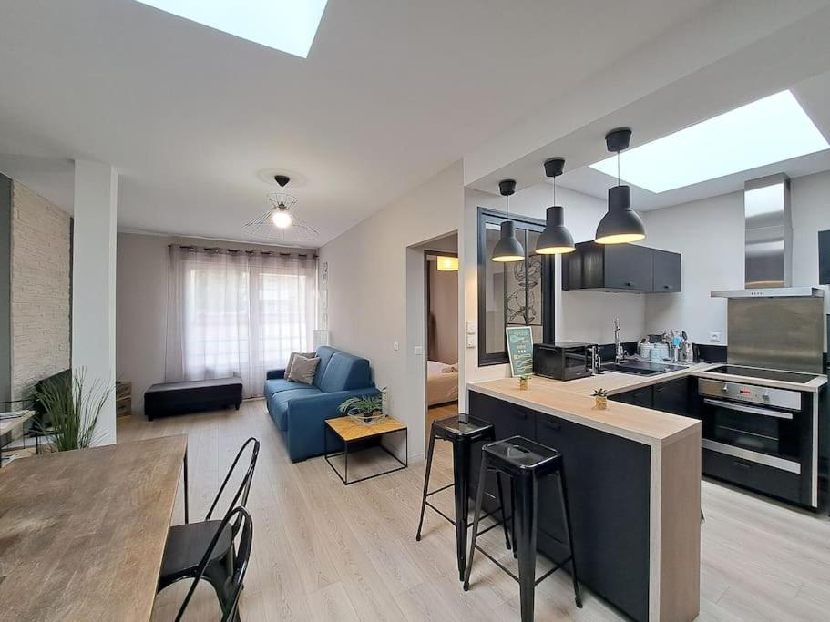 Manhattan, Appartement Calme Reims Esterno foto