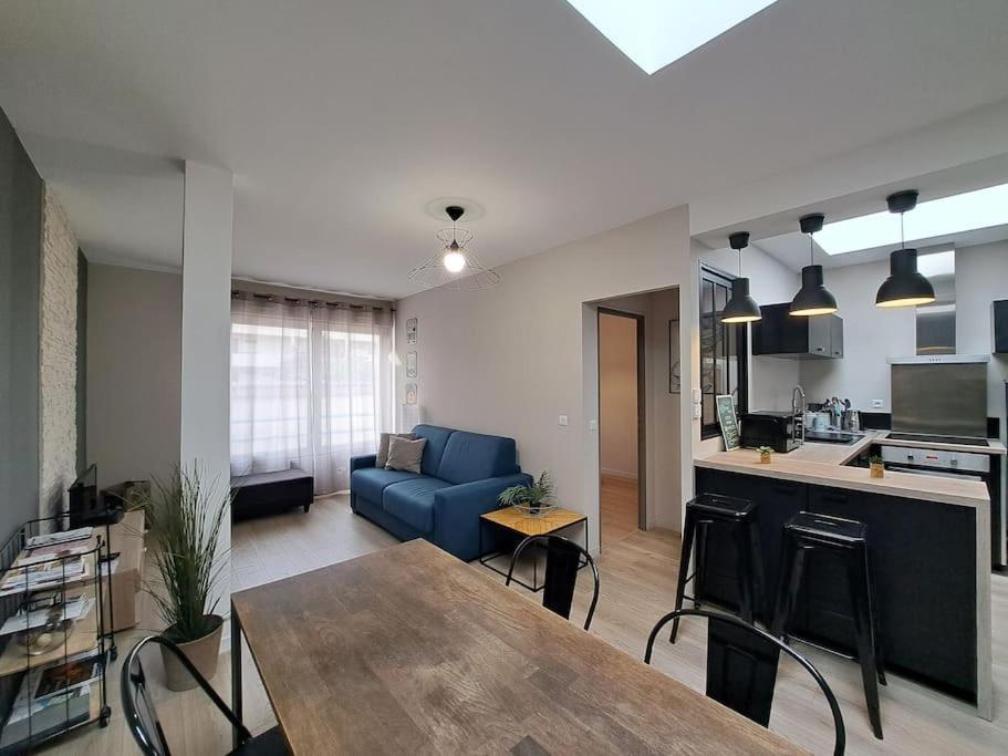 Manhattan, Appartement Calme Reims Esterno foto